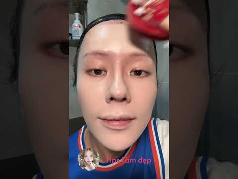 Khi tôi đang tắm ở nhà bạn thì bạn trai cô ấy tới kiểm tra 😅 #shortvideo #lamdep #makeup