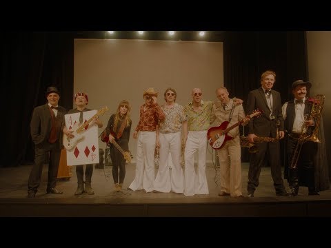 Bombskare - Wanna Be Famous (Official Video)