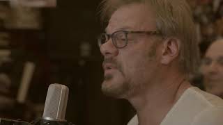 Phil Vassar talks about Songwriting and Performs Carlene