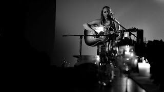 Vic Sessions - Wood And Nails - Steph Macpherson