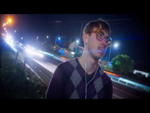 Niclov - ich würde gerne verschwinden, doch ich weiß nicht, wem ich es sagen soll