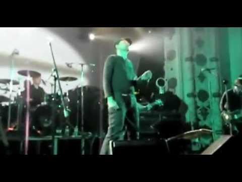 Peter Hook & The Light w Billy Corgan - 