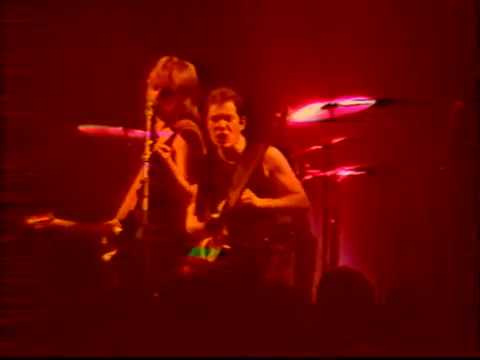 the real kids all kindsa girls   live  bataclan 83