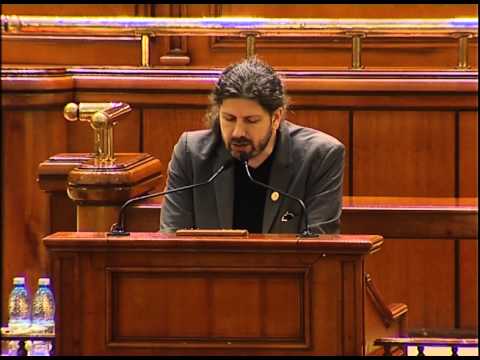 Parlamentul României: Parlamentarii şi-au votat pensii speciale