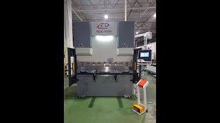 เครื่องพับCNC160/2000mm 4+1แกน