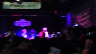 Jarabe de palo - Vecina &amp; Depende Raleigh NC