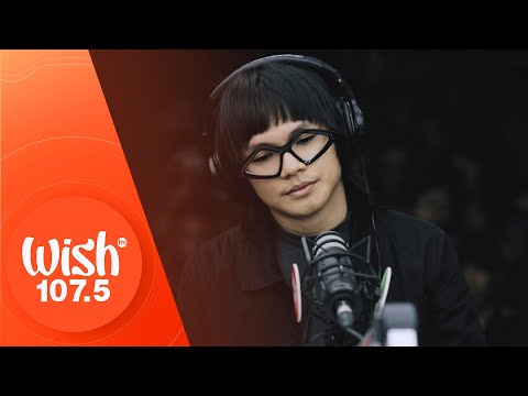Unique performs “Sino" LIVE on Wish 107.5 Bus