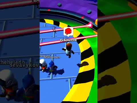 A NORMAL GAME ON LASER TRACER WITH THE PUNCH 🥊 STUMBLE GUYS 🔥 #stumbleguys #shorts #pax