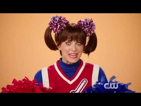 Crazy Ex-Girlfriend | Makey Makeover (Latin Spanish Dub)