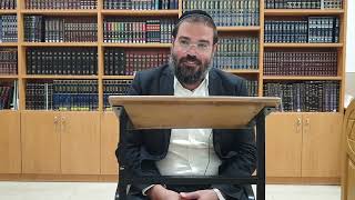 הרב חיים סרוסי - פרשת ראה - קודם כל תעזור למשפחה (הרב חיים סרוסי) - התמונה מוצגת ישירות מתוך אתר האינטרנט יוטיוב. זכויות היוצרים בתמונה שייכות ליוצרה. קישור קרדיט למקור התוכן נמצא בתוך דף הסרטון