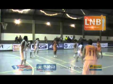 Toco em jogo de basquete na Bahia