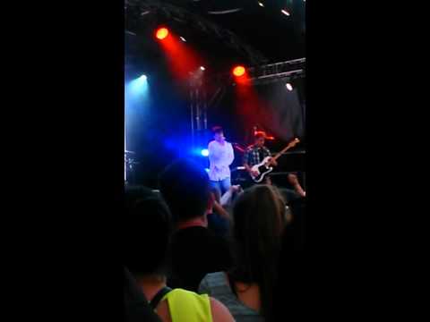 Island  beats rixon good times 2015