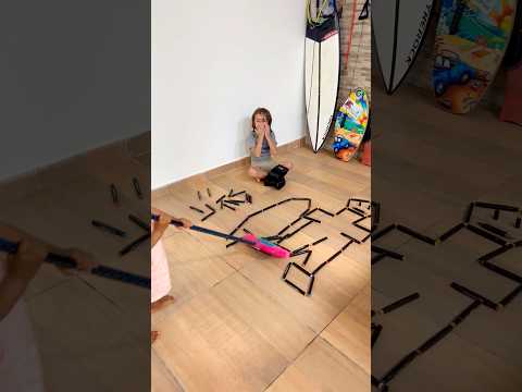 TIA RUTE ESTRAGOU OS DESENHOS DO DAVI 😳 #tiarutedavi