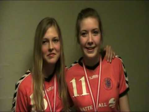 DM U16 - DM Guldvindere Mie Jul og Simone Larsen fra Odense Håndbold.avi
