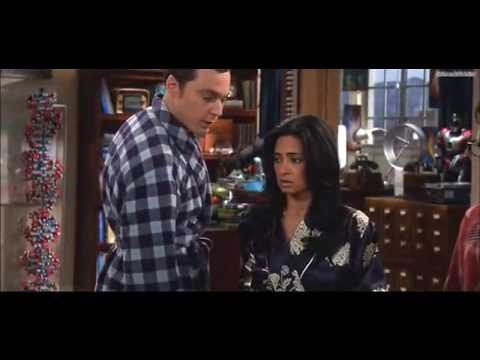 The Big Bang Theory|Sheldon Vence a Priya (Latino)