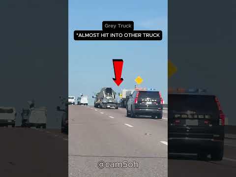 Motorcycle VS Police Car on the highway #policechase #caught #usa
