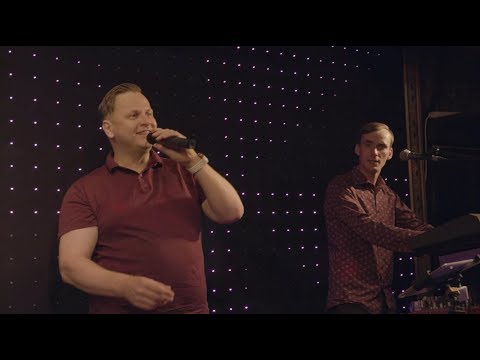EESTI MEES - Naerdes ja naeratades