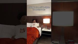 Download lagu Mencoba mematikan lampu di kamar hotel🤨 #shorts #wajibtonton mp3