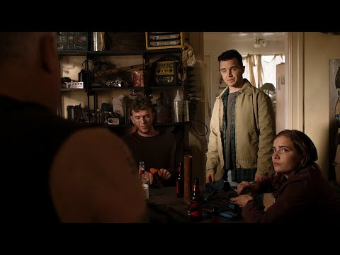 Mickey, Terry and Sandy / S10E08/ Orig. version