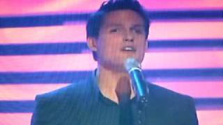 Blake on The Late Late Show - Chasing Cars