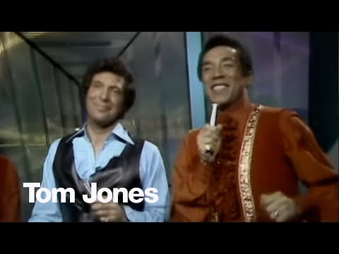 Tom Jones & Smokey Robinson - I Heard It Through The Grapevipe (This is Tom Jones TV Show, 1970)