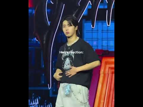 His reaction is so cute😭 #bangchan #hanjisung #bangchanstraykids #hanjisungstraykids #straykids #skz
