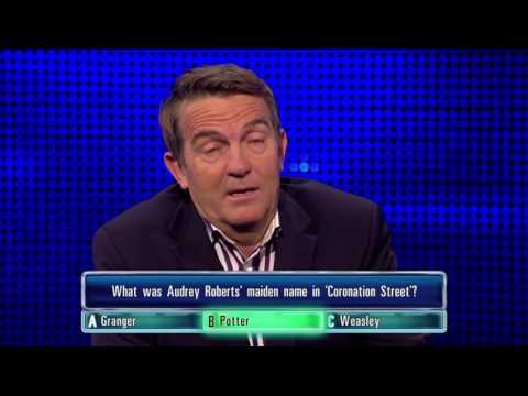 Kerr Gets The Coronation Street Question Right - The Chase