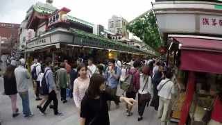 preview picture of video 'A walk in Asakusa part 1 - Sensoji, Nakamise (Tokyo)'