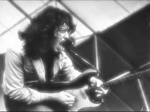 Rory Gallagher - She moved thro' the fair.