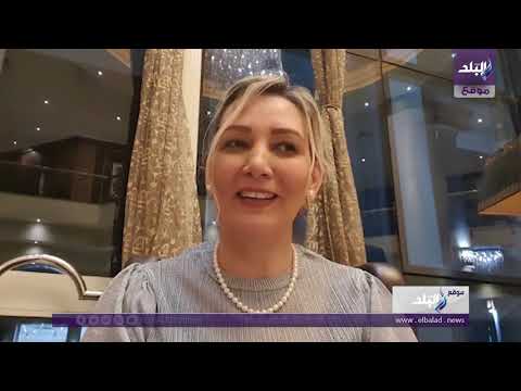 احنا معاك ياريس.. رسالة من مصرية بفرنسا لتأييد الرئيس السيسي