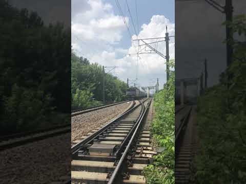 Defilare tren de marfa, dupa pasajul CF de la Baneasa #garabaneasa