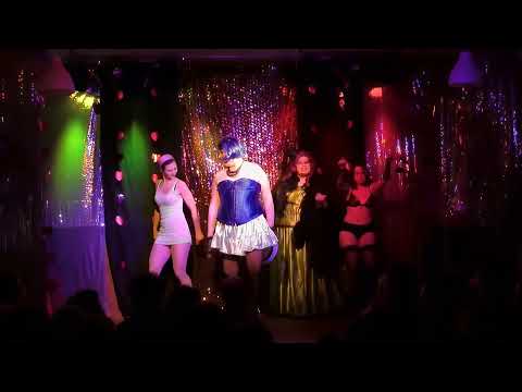 Trash Deluxe 21-01-2012 (01)   „Lady Marmelade“