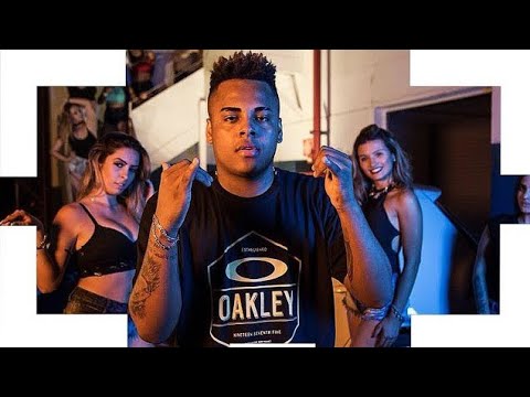 MC Kitinho, MC Brinquedo, MC 7Belo, MC Theuzyn, Louco de Refri  - Os Menor Sem Educação (DJ 7B) 2018