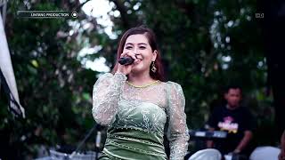 Download lagu MIMIN AMINAH ( COVER ) SALING TERGODA - ELVY SUKAESIH || KAISAR RD LIVE BREBES MEI 2023 mp3 Download lagu MIMIN AMINAH ( COVER ) SALING TERGODA - ELVY SUKAESIH || KAISAR RD LIVE BREBES MEI 2023 mp3