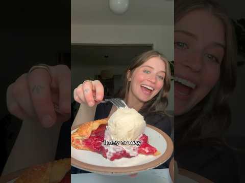 how many different ways can I use these plums… 🤷‍♀️ #shorts