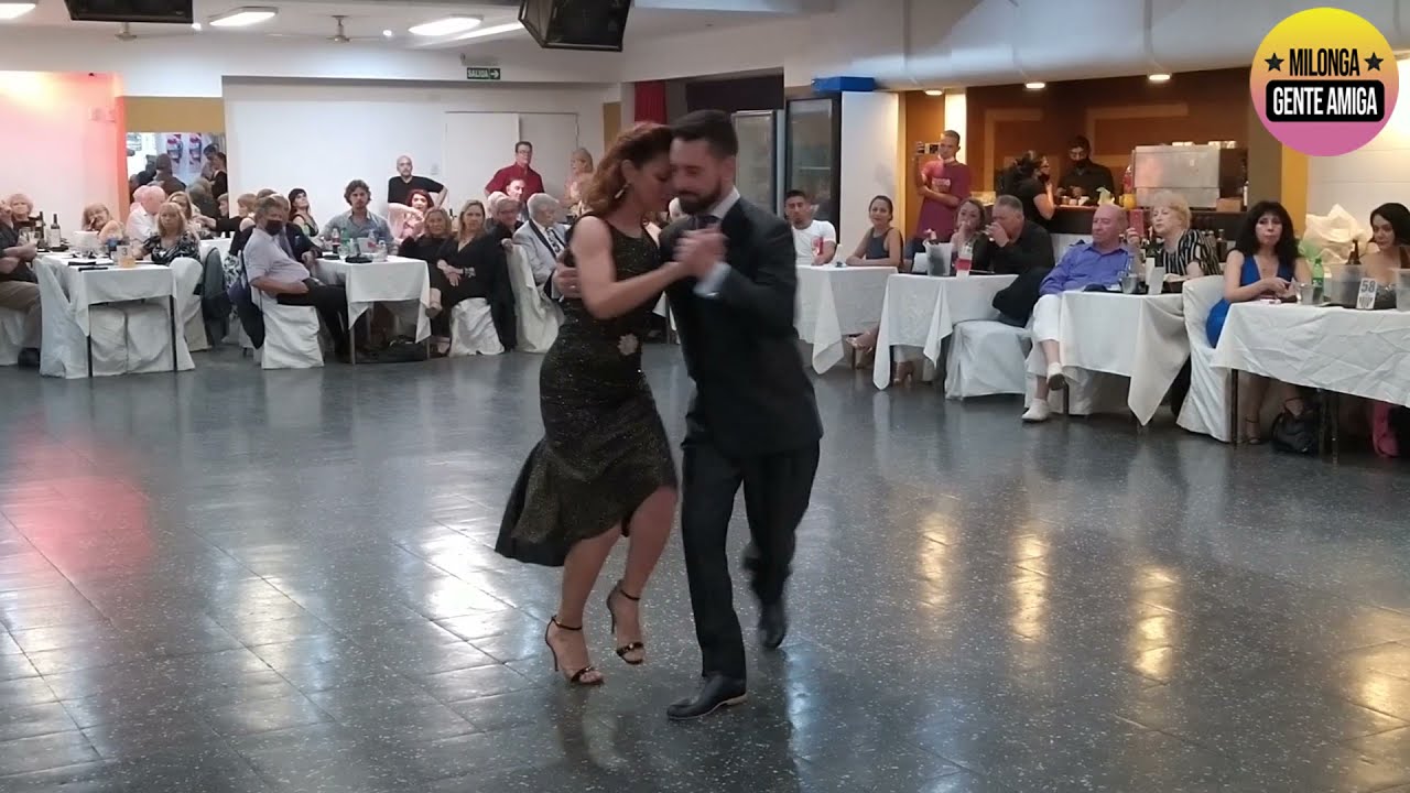 Javier Rodriguez y Moira Castellano en Milonga Gente Amiga  - 27/11/2021