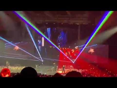 [CUT] 220924 SEVENTEEN World Tour ‘BE THE SUN’ in Jakarta Day 1 - HipHop Team ‘Back It Up’