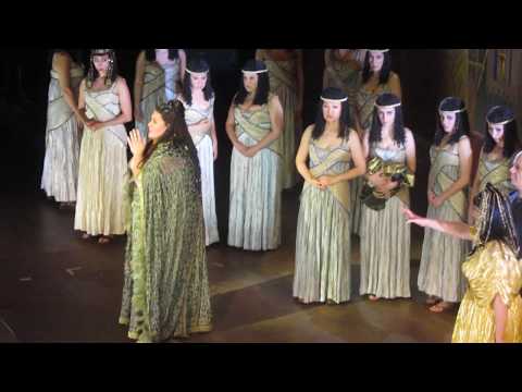Angela Meade & Clémentine Margaine, 'Pietà ti prenda del mio dolor', Aida (Verdi)