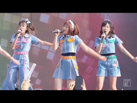 191117 BNK48 Music - BNK Festival@ EGAT Charity Green Run [Fancam 4k60p]