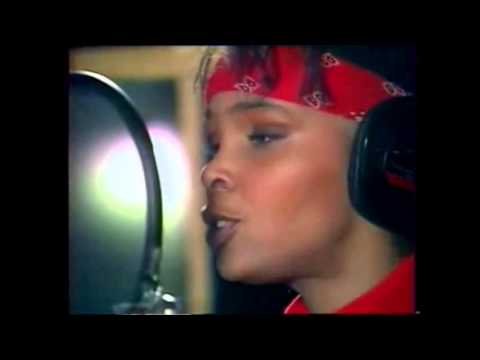 JOELLE URSULL - White and black blues