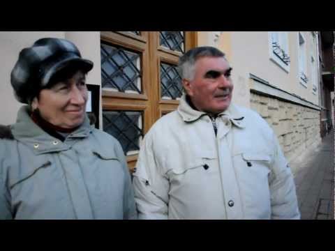 9400hir.hu - Vajon felismerik Babos Timit a járókelők?