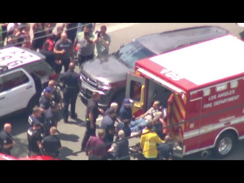 Los Angeles authorities say a man fatally shot his father, brother and two other people Thursday during a 12-hour rampage across Los Angeles' sprawling San Fernando Valley. Suspect Gerry Dean Zaragoza eluded a manhunt until he was arrested. (July 26)