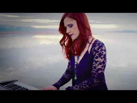 Space Oddity - David Bowie (Robyn Cage cover)