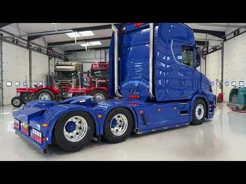 2025 Scania 770s V8 6x2 Twin Rear Lift Axle Tractor Unit, Entered into Auction
