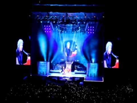 Claudio Baglioni & Laura Pausini - E tu come stai