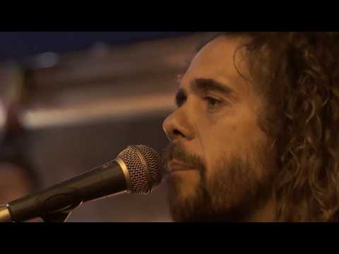 "OLHOS NOS OLHOS"_Canamaré