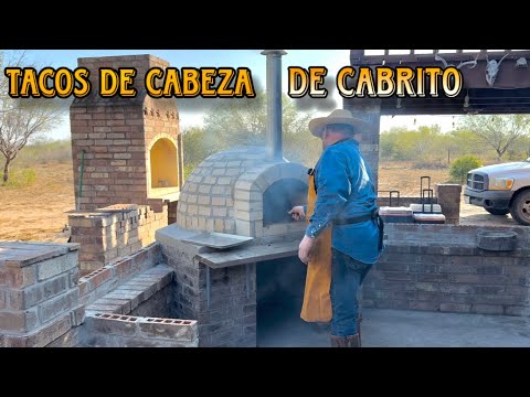 TACOS DE BARBACOA CON CHILE PIQUIN 