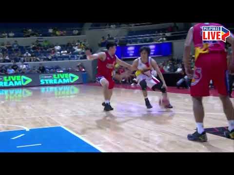 Terrence Romeo WOWS CROWD with handles and a dime vs. Rain or Shine 🤯 | PBA SEASON 48 PHILIPPINE CUP