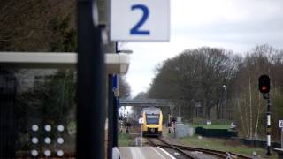preview picture of video 'Spoorwegovergang Lievelde (Lichtenvoorde- Groenlo) Railroad/Level Crossing'