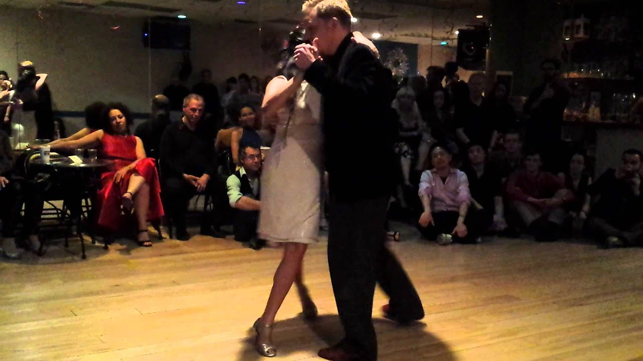 Argentine Tango: Marina Kenny & Adam Hoopengardner - Yo no Se Porque Te Quiero (lyrics)